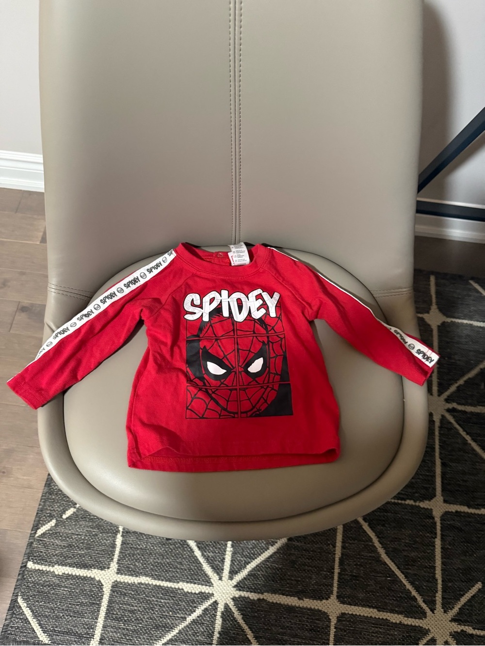 Spidey top long sleeve size 6-12 months baby